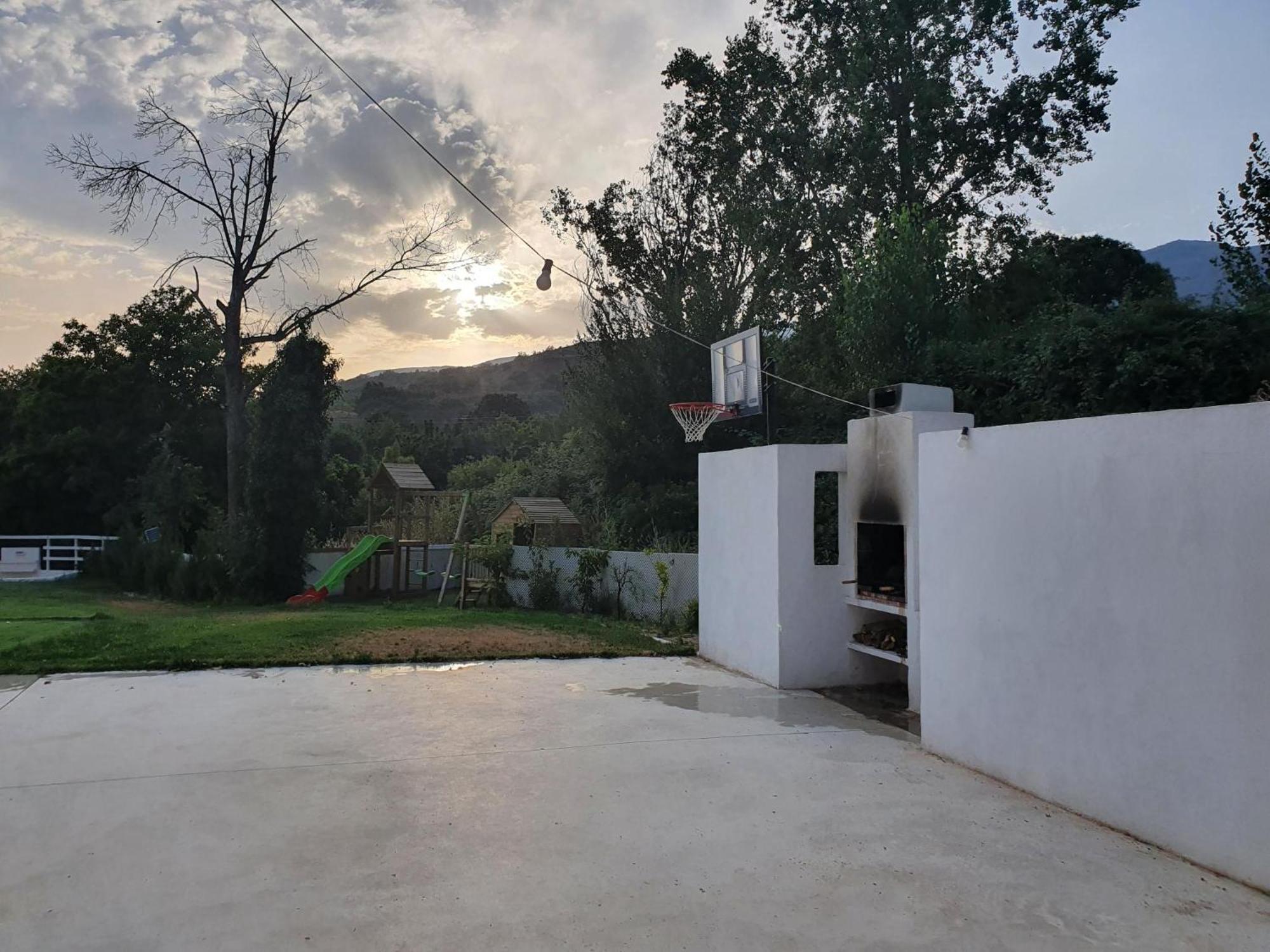 Villa De Lujo En Jarandilla Jarandilla de la Vera Exterior photo